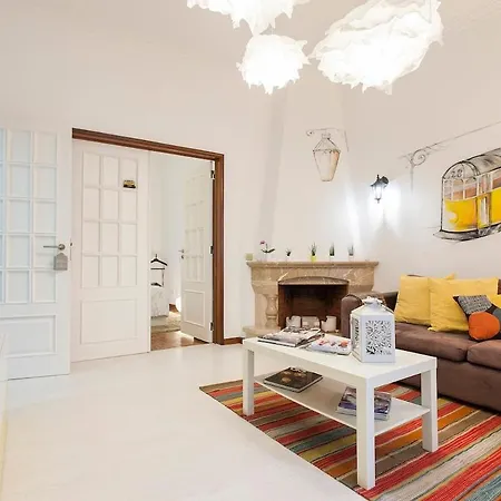 Ginjinha House - 4 - Bairro Alto - With Ac By Lisbeyond Gasthof